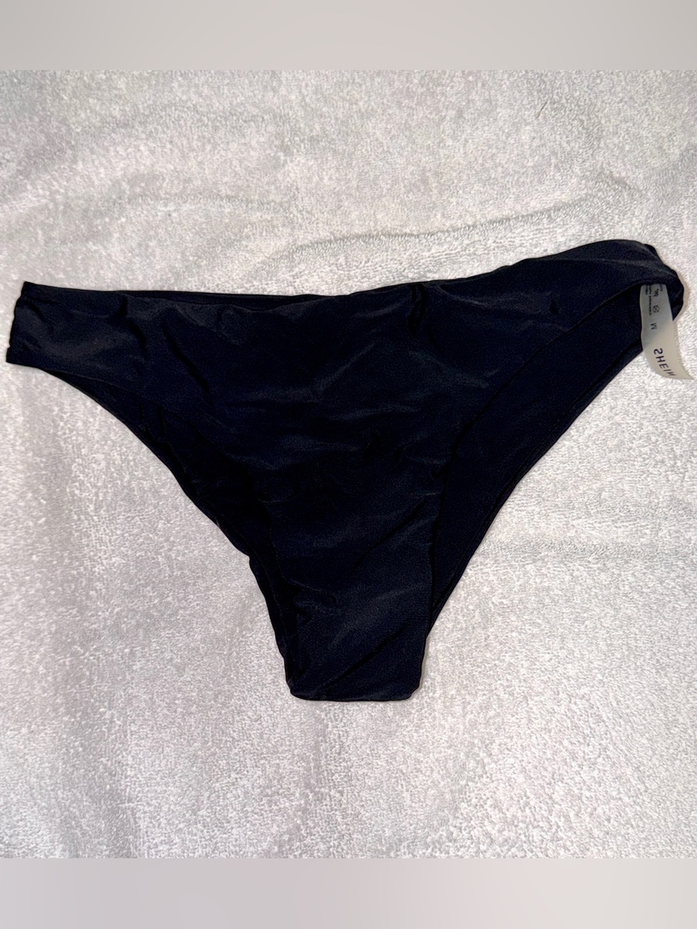 (NWOT) SHEIN Black Bikini Bottom - Sleek Low-Rise Swimwear